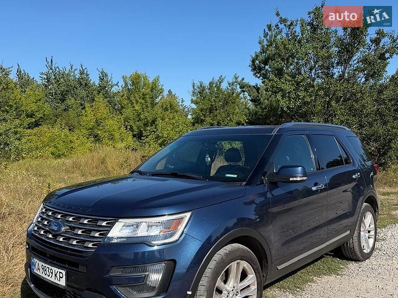 Позашляховик / Кросовер Ford Explorer 2015 в Києві