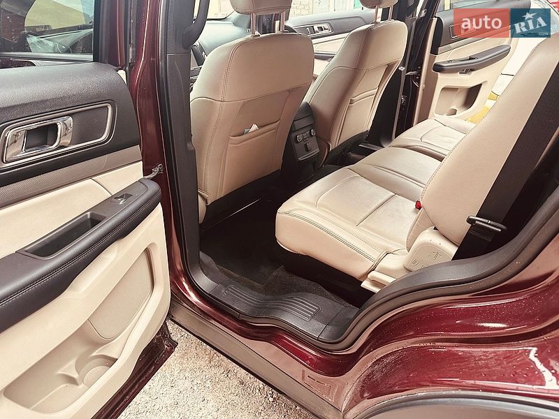 Внедорожник / Кроссовер Ford Explorer 2017 в Каменском фото 12 Внедорожник / Кроссовер Ford Explorer 2017 в Каменском