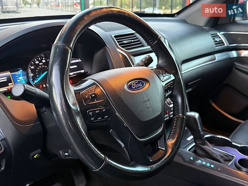 Внедорожник / Кроссовер Ford Explorer 2017 в Киеве