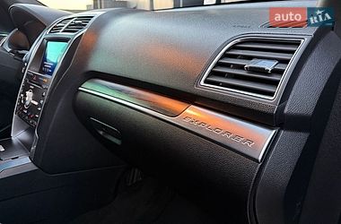 Внедорожник / Кроссовер Ford Explorer 2017 в Киеве