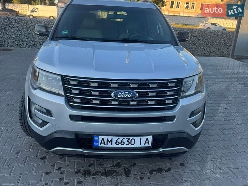 Внедорожник / Кроссовер Ford Explorer 2015 в Житомире