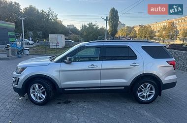 Внедорожник / Кроссовер Ford Explorer 2015 в Житомире