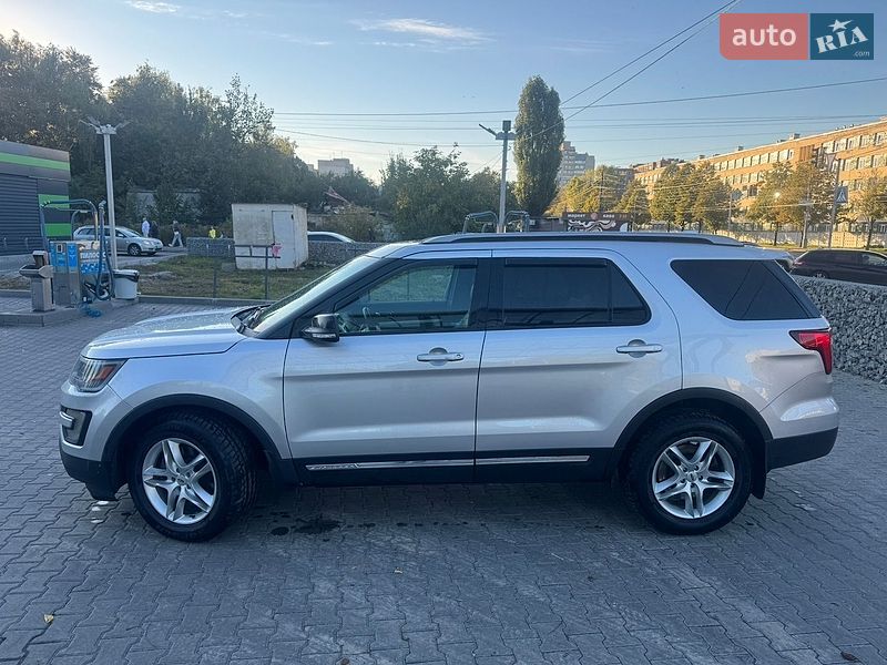 Внедорожник / Кроссовер Ford Explorer 2015 в Житомире