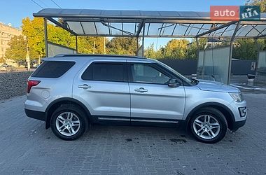 Внедорожник / Кроссовер Ford Explorer 2015 в Житомире