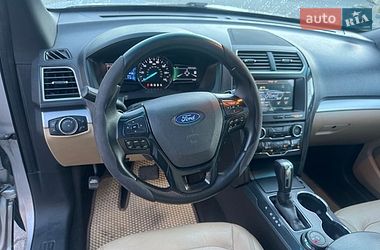 Внедорожник / Кроссовер Ford Explorer 2015 в Житомире