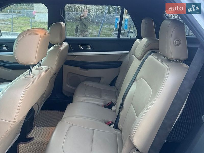 Внедорожник / Кроссовер Ford Explorer 2015 в Житомире