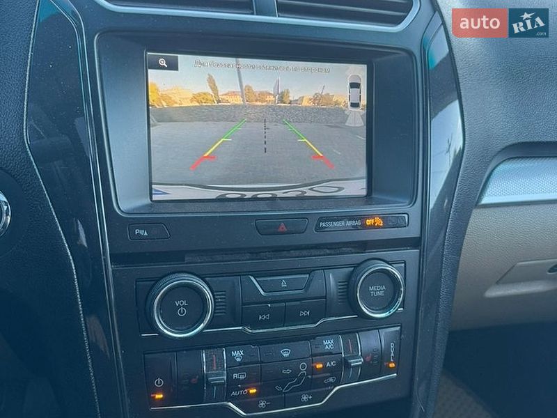 Внедорожник / Кроссовер Ford Explorer 2015 в Житомире