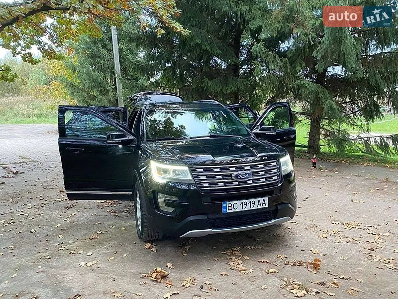Ford Explorer