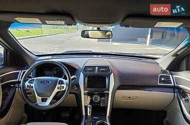 Позашляховик / Кросовер Ford Explorer 2011 в Києві