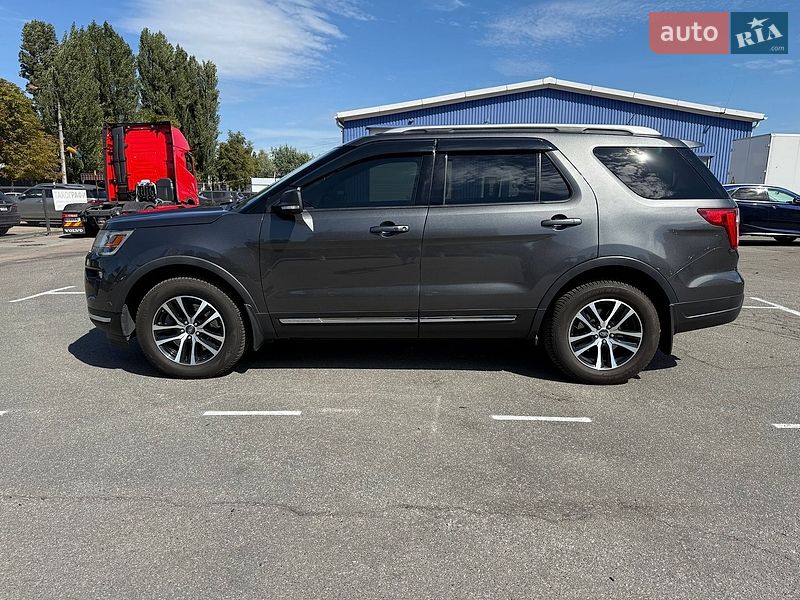 Позашляховик / Кросовер Ford Explorer 2018 в Києві