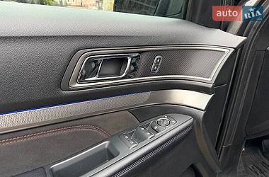 Внедорожник / Кроссовер Ford Explorer 2017 в Киеве
