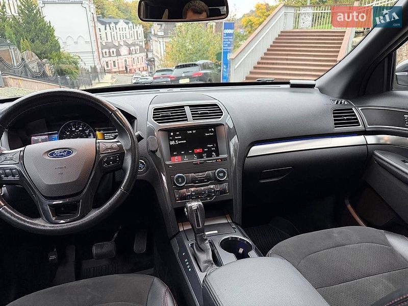 Внедорожник / Кроссовер Ford Explorer 2017 в Киеве