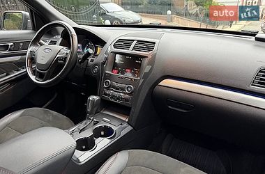 Внедорожник / Кроссовер Ford Explorer 2017 в Киеве