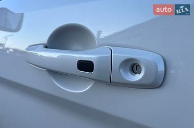 Позашляховик / Кросовер Ford Explorer 2018 в Рівному