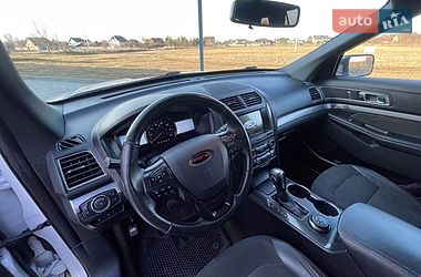 Позашляховик / Кросовер Ford Explorer 2018 в Рівному