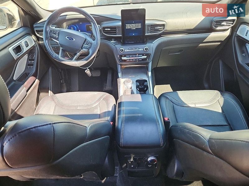 Позашляховик / Кросовер Ford Explorer 2019 в Ужгороді