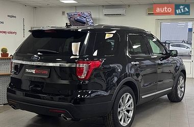Внедорожник / Кроссовер Ford Explorer 2017 в Киеве