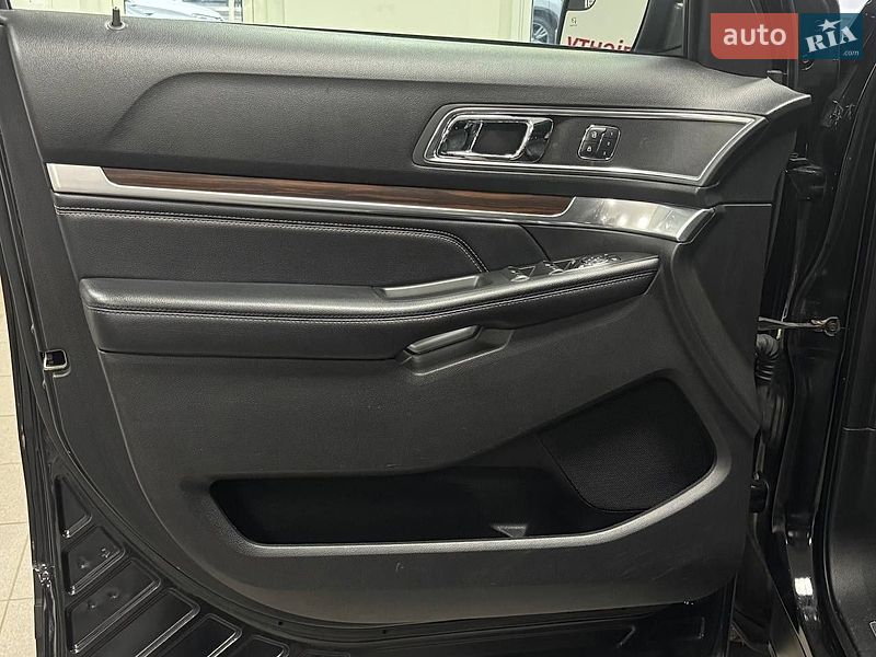 Внедорожник / Кроссовер Ford Explorer 2017 в Киеве