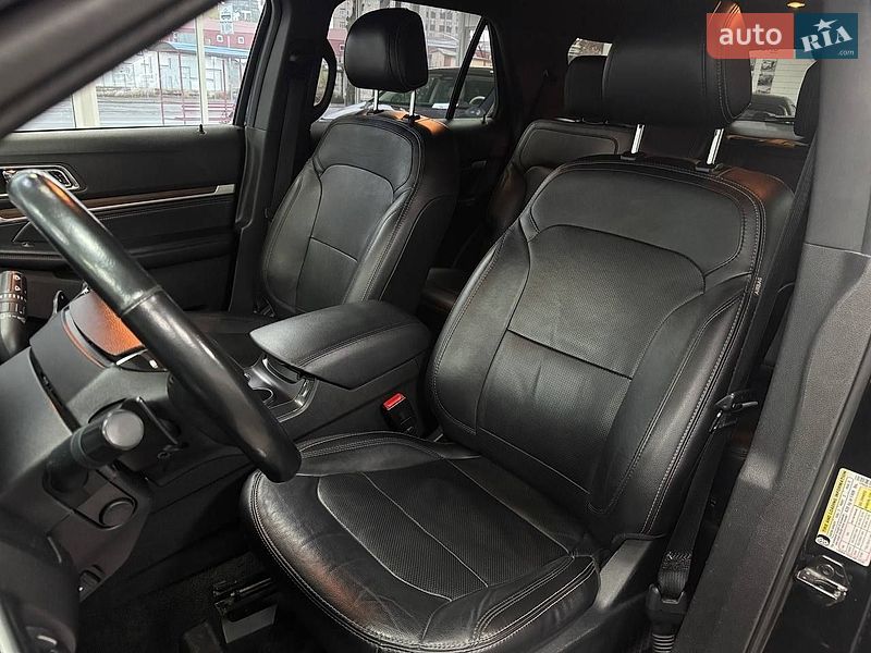 Внедорожник / Кроссовер Ford Explorer 2017 в Киеве