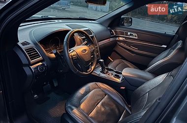 Позашляховик / Кросовер Ford Explorer 2017 в Львові