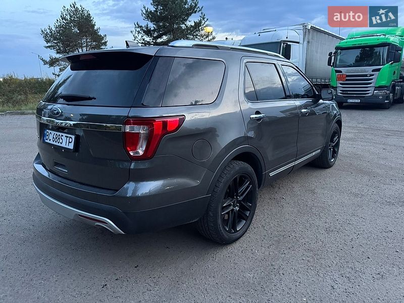 Позашляховик / Кросовер Ford Explorer 2017 в Львові
