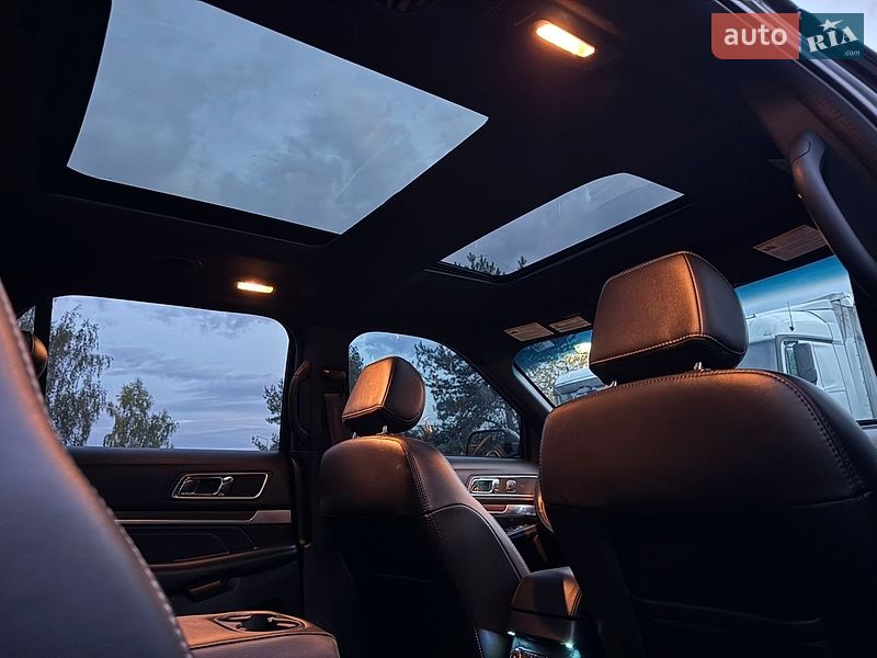 Позашляховик / Кросовер Ford Explorer 2017 в Львові