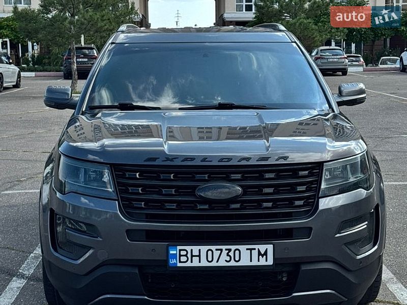 Внедорожник / Кроссовер Ford Explorer 2016 в Одессе