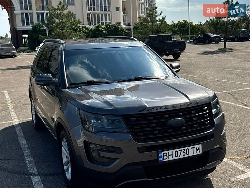 Внедорожник / Кроссовер Ford Explorer 2016 в Одессе
