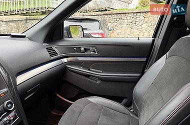 Внедорожник / Кроссовер Ford Explorer 2017 в Киеве