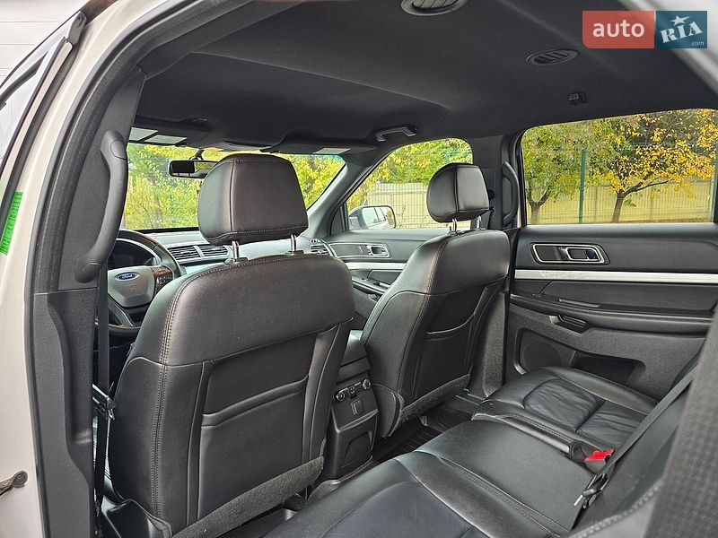 Позашляховик / Кросовер Ford Explorer 2017 в Хмельницькому