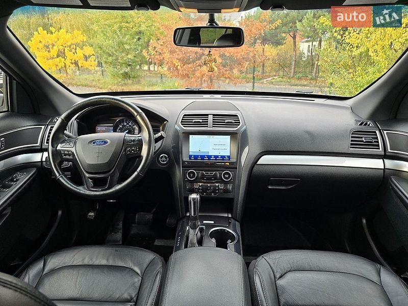 Позашляховик / Кросовер Ford Explorer 2017 в Хмельницькому