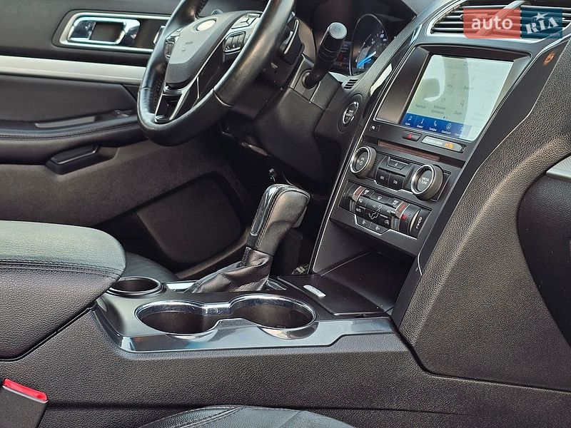 Позашляховик / Кросовер Ford Explorer 2017 в Хмельницькому