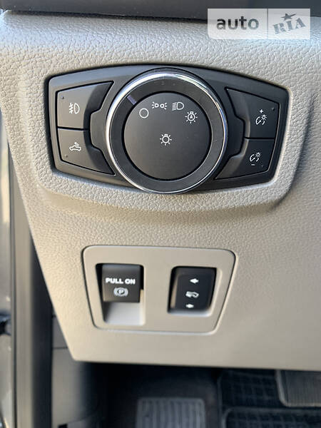 Пікап Ford F-150 2016 в Києві фото 9 Пікап Ford F-150 2016 в Києві