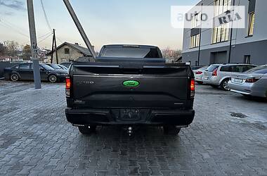 Пикап Ford F-150 2015 в Черновцах