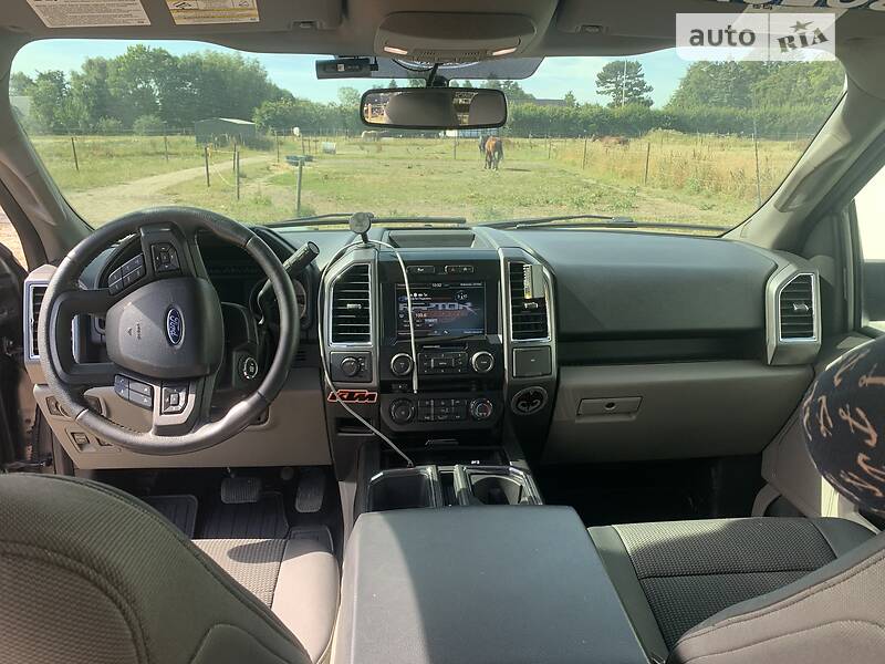 Пикап Ford F-150 2015 в Одессе