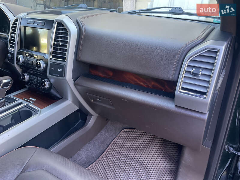 Пикап Ford F-150 2016 в Киеве