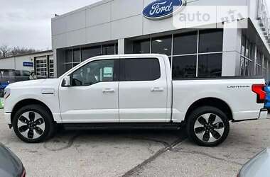 Пікап Ford F-150 2023 в 