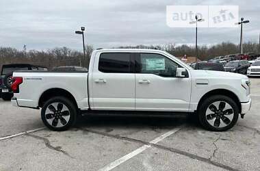 Пікап Ford F-150 2023 в 