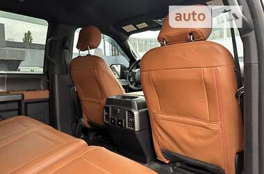 Пикап Ford F-150 2018 в 