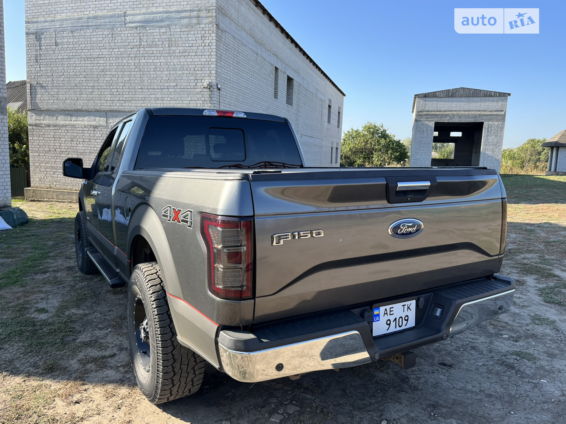 2015 Ford F-150 - мініатюра 3