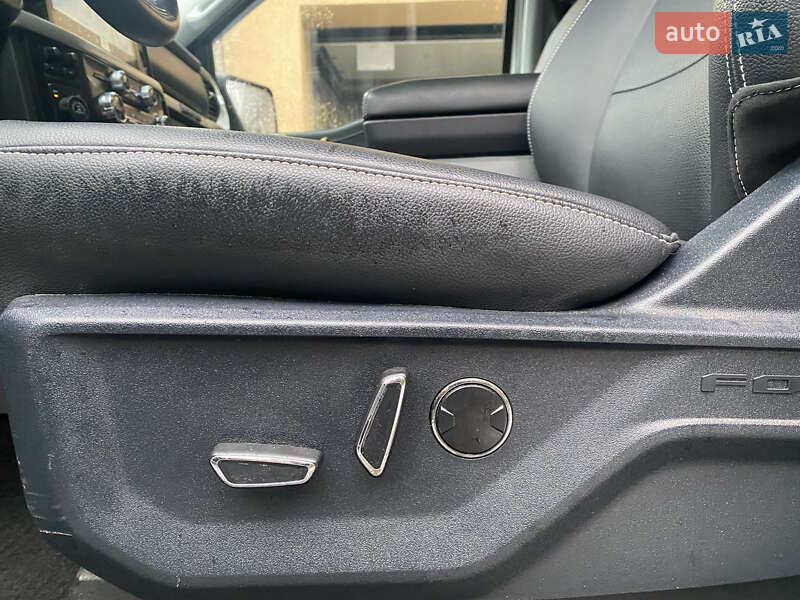 Пікап Ford F-150 2021 в Львові