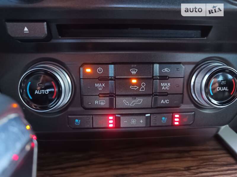 Пікап Ford F-150 2017 в Тячеві
