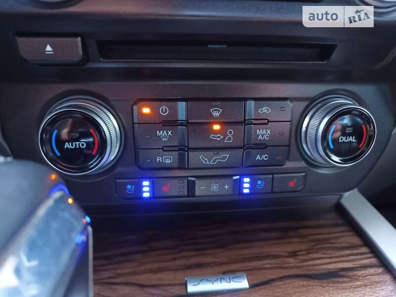 Пікап Ford F-150 2017 в Тячеві