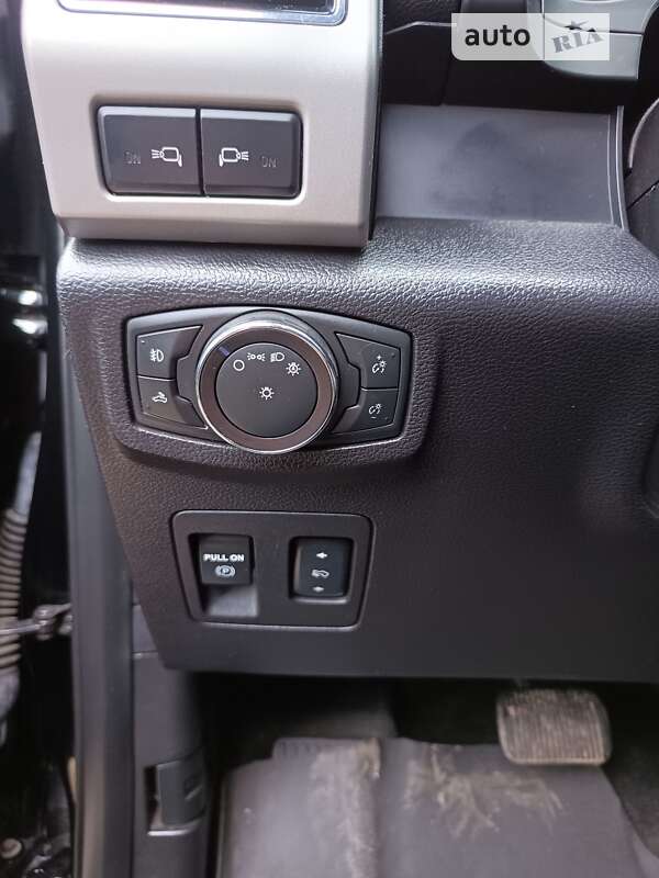 Пікап Ford F-150 2017 в Тячеві