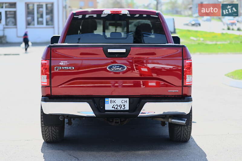 Пикап Ford F-150 2015 в Дубно