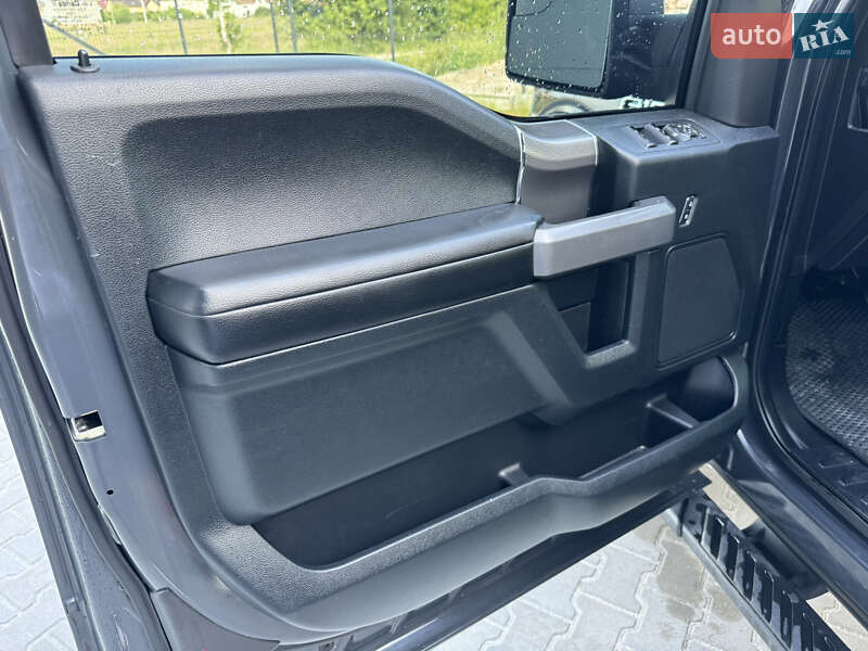 Пікап Ford F-150 2016 в Івано-Франківську