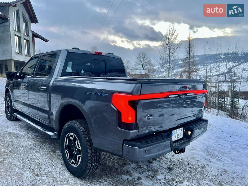 Пикап Ford F-150 2023 в Ивано-Франковске