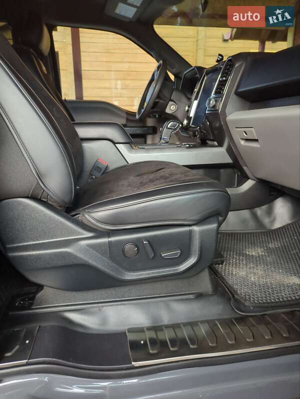 Пикап Ford F-150 2017 в Ивано-Франковске