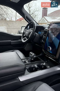 Пикап Ford F-150 2022 в 