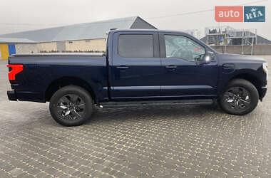 Пикап Ford F-150 2023 в 